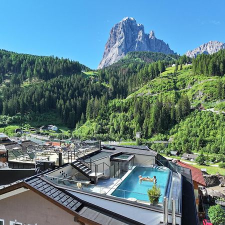 Hotel Touring Dolomites Santa Cristina Val Gardena Esterno foto